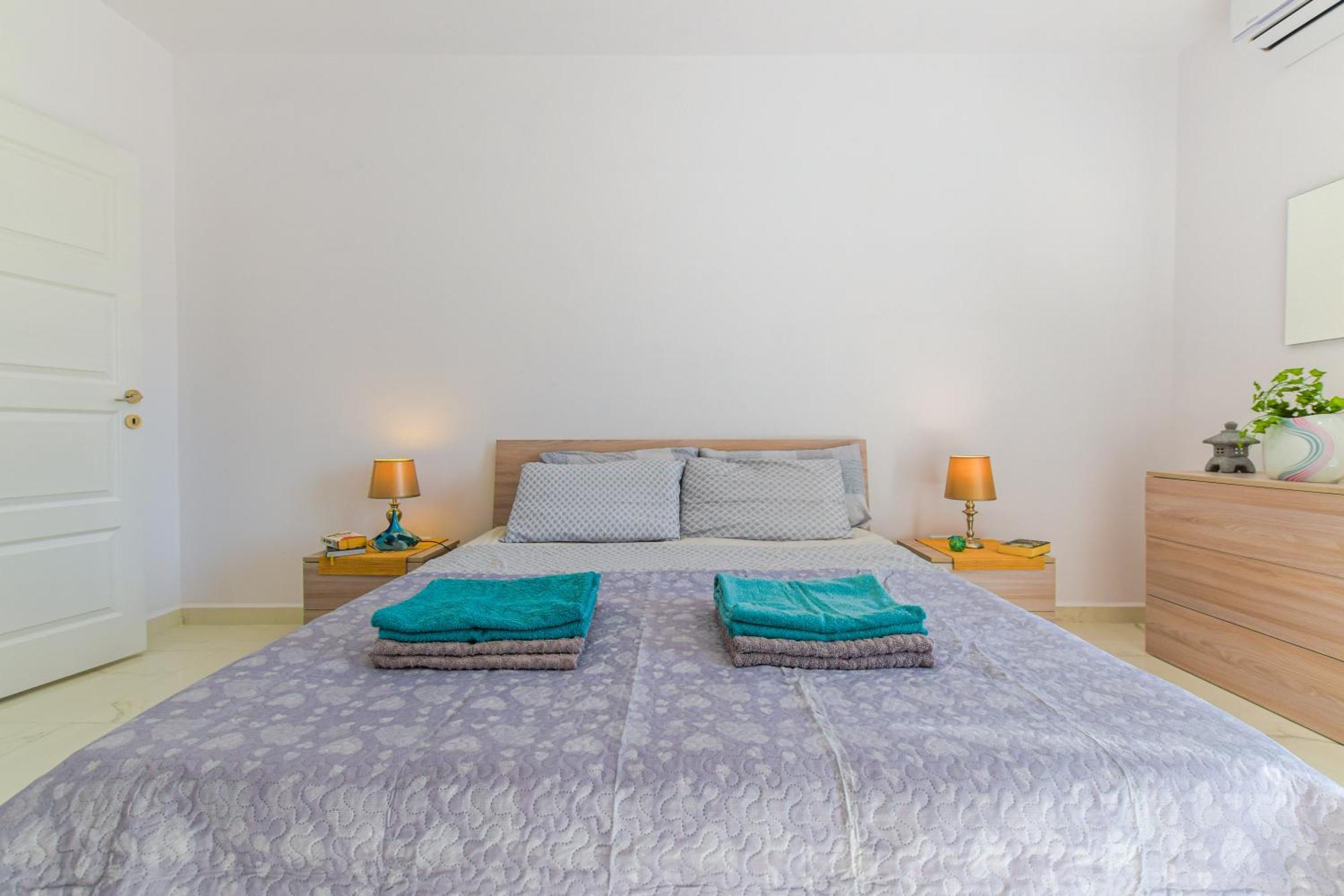 Spacious Brand New Apartment 3 Bdr 2Bth Bugibba St. Paul's Bay Esterno foto