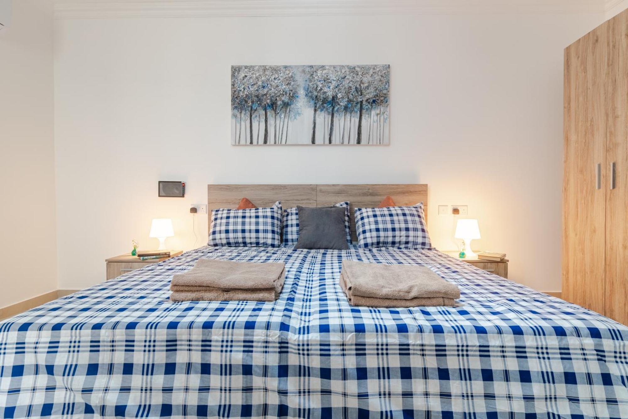 Spacious Brand New Apartment 3 Bdr 2Bth Bugibba St. Paul's Bay Esterno foto